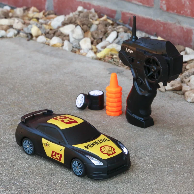 Dryfter RC Car — view 7