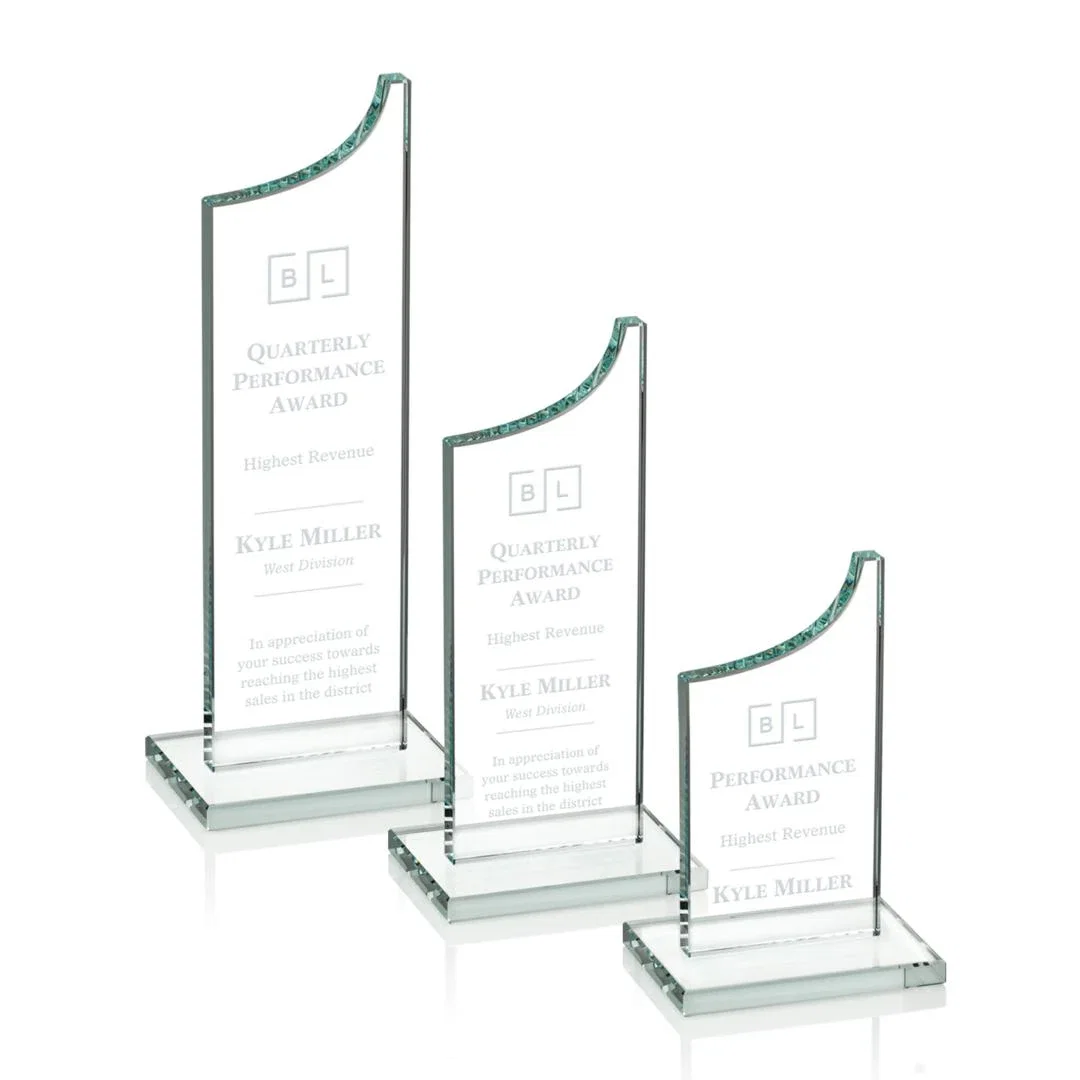 Custom Starfire Crystal Award With a Grooved Peak, awards for employee recognition