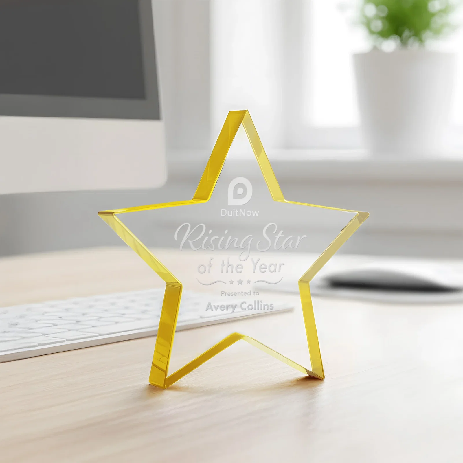 Custom Starfire Crystal Star Award With Precision-Cut Edges, desk awards for dealer and partner awards