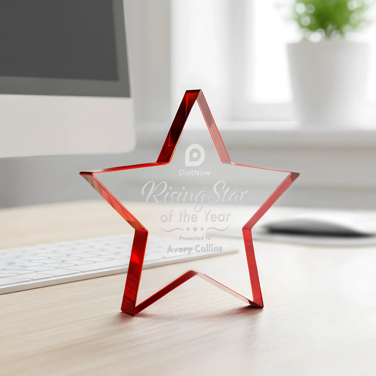 Promotional Starfire Crystal Star Award With Precision-Cut Edges, desk awards for corporate award ceremonies