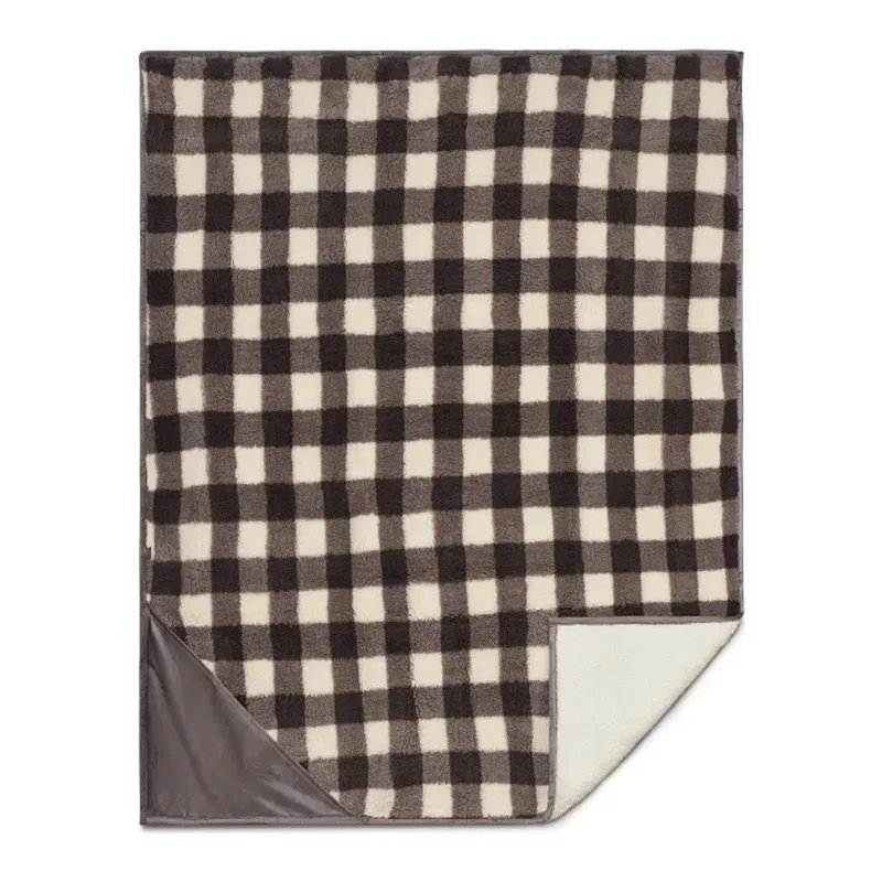 Field & Co.® Double Sided Plaid Sherpa Blanket — view 8