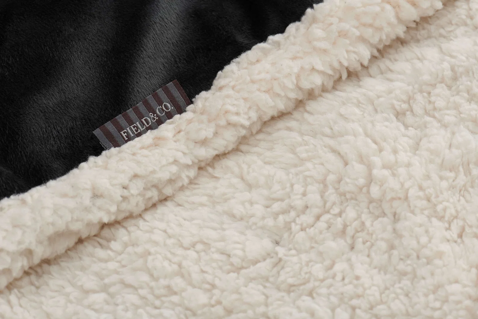 Custom Field & Co. Sherpa Blanket - 50"x60"x1" Size — view 29