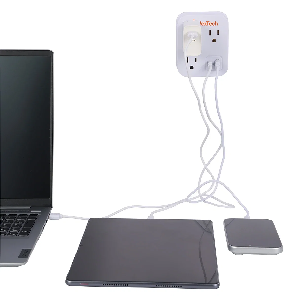 Close-up of the USB-C port on the Flux 2.0 20W PD Wall Charger