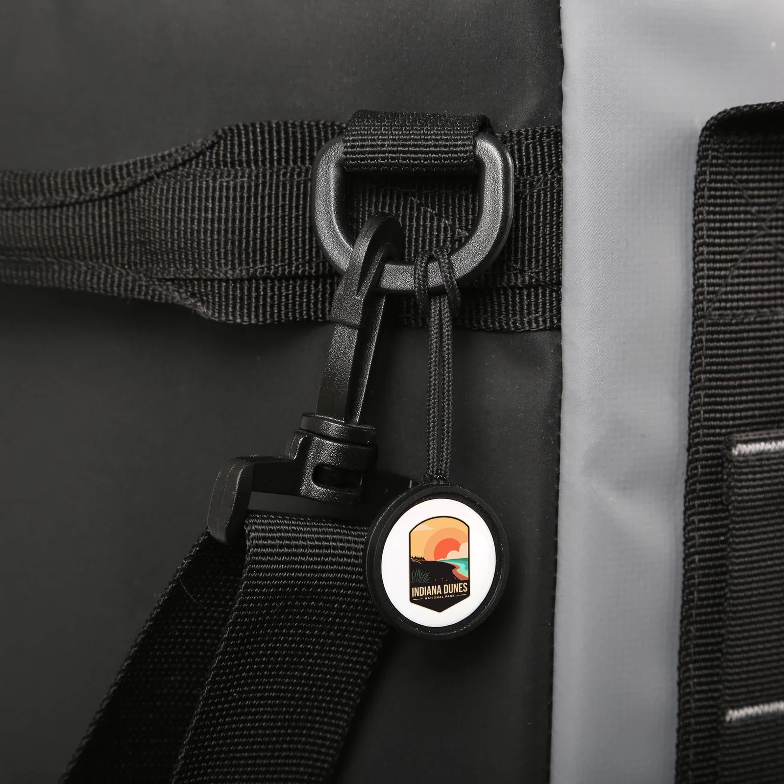 24 Can Glacier Peak Xl Cooler Bag — view 6