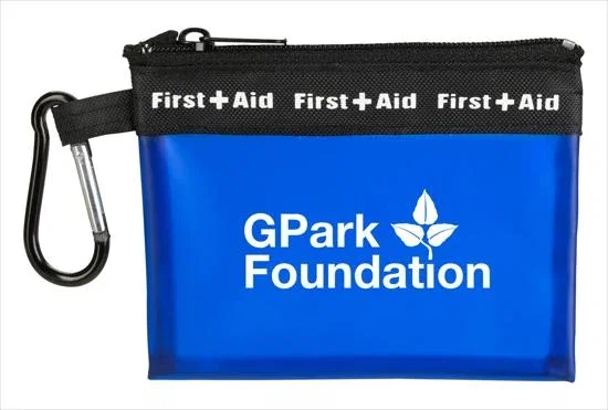 Good Value™ Frosty Clipper First Aid Kit - 8 Piece