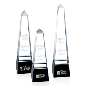Optical Crystal Obelisk Award with a Single Groove on Every Side