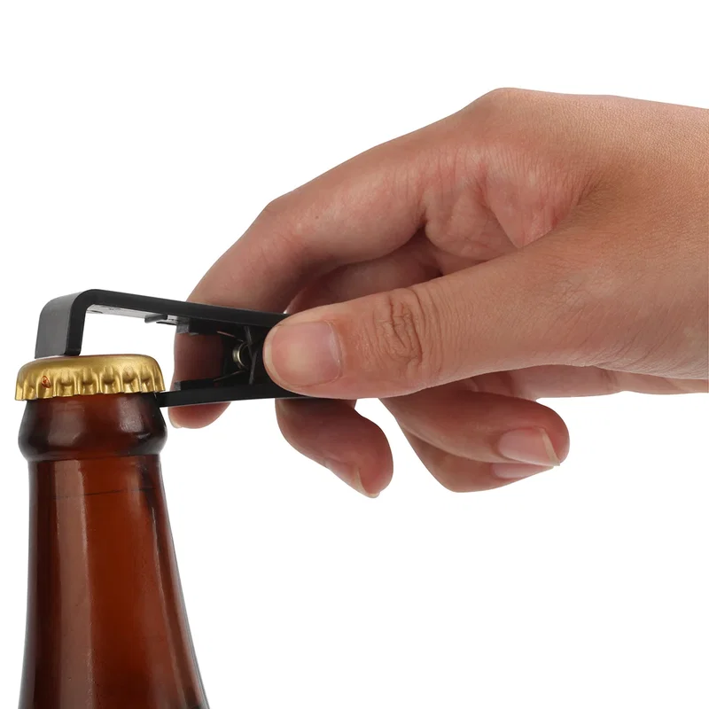 Close-up of the Handy Clip's spring-loaded clip mechanism