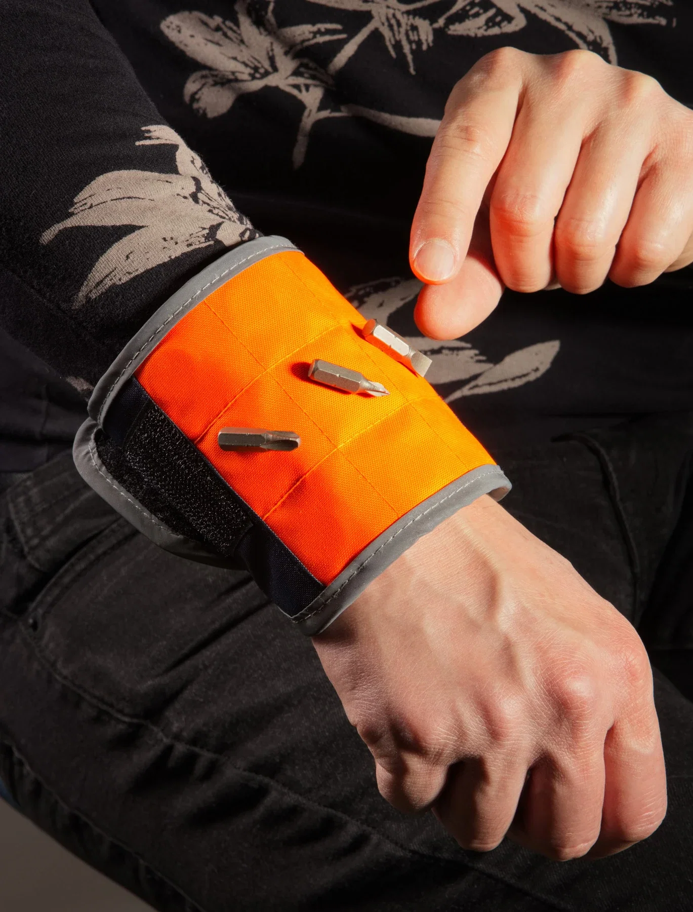 Close-up of the Handy Reach Wrist Wrap's magnetic strip