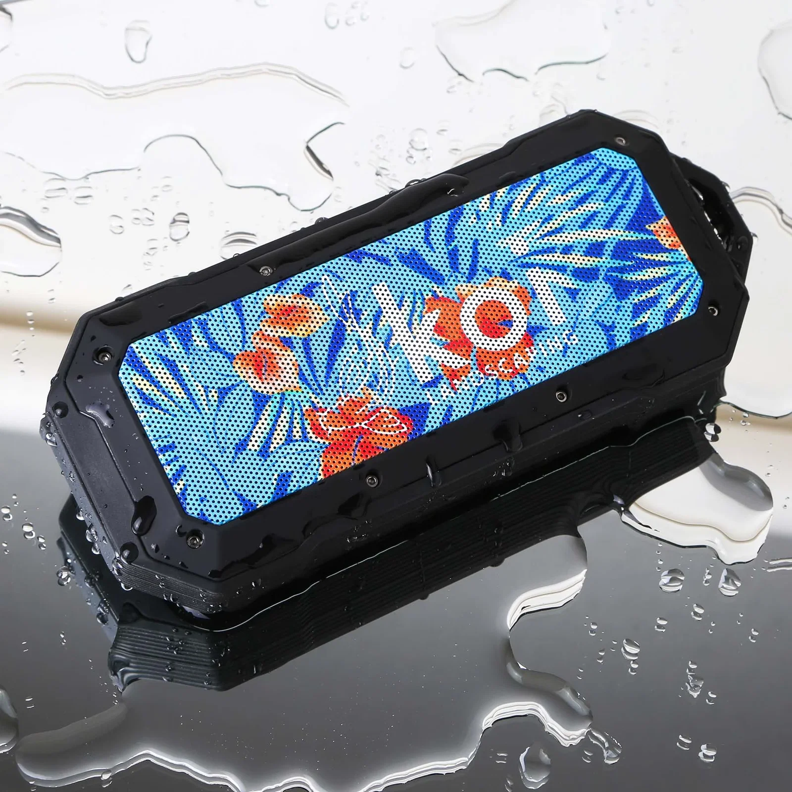 HangTune Magnetic Wireless Speaker — view 2