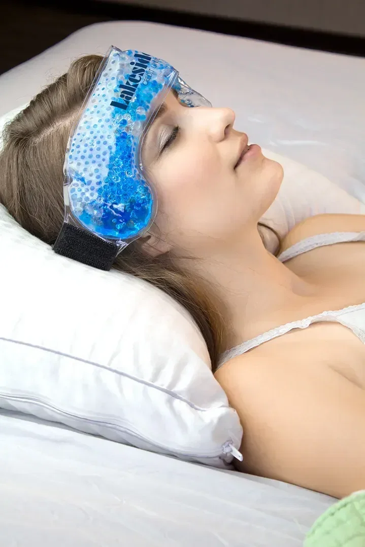 Head & Sinus Gel-Bead Thermal Wrap being worn