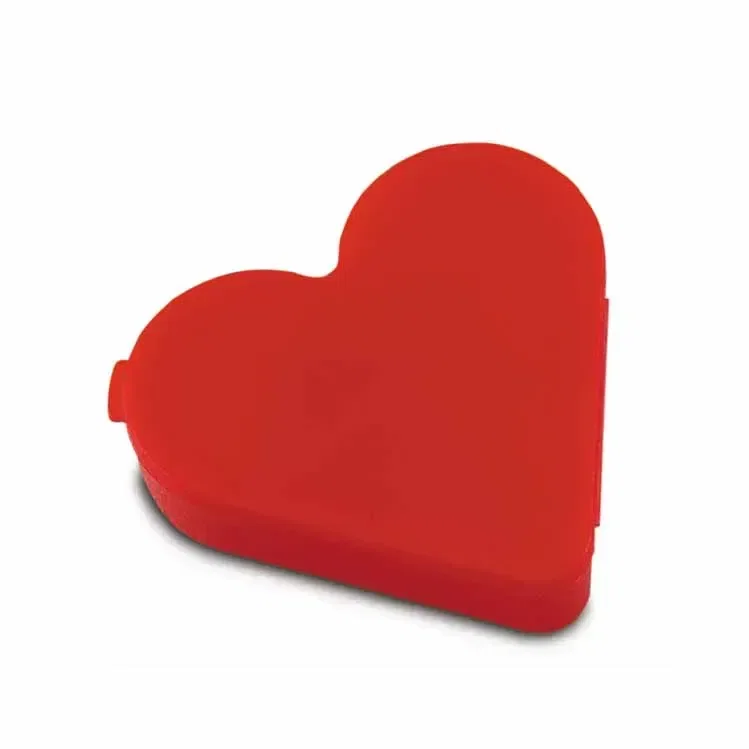 Heart Pill Box. Heart-shaped polypropylene pill box with seven weekly compartments for clinics, view 4