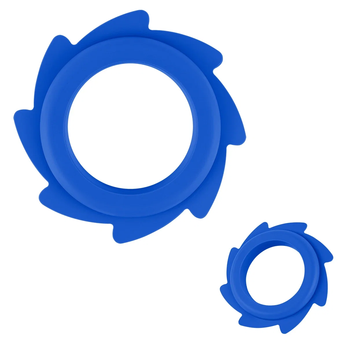 Curved rim detail along the outer edge