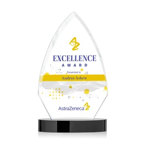 Starfire Crystal Arrowhead Award with Top-Meeting Side Bevels