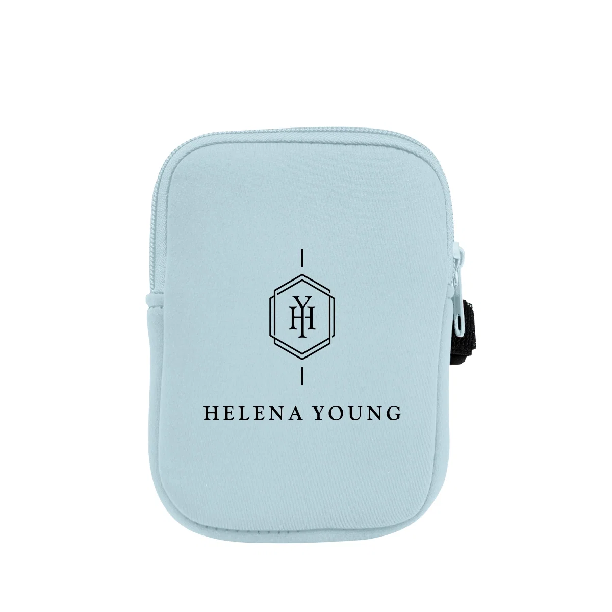 Storage room judged against the bottle pouch outer shape