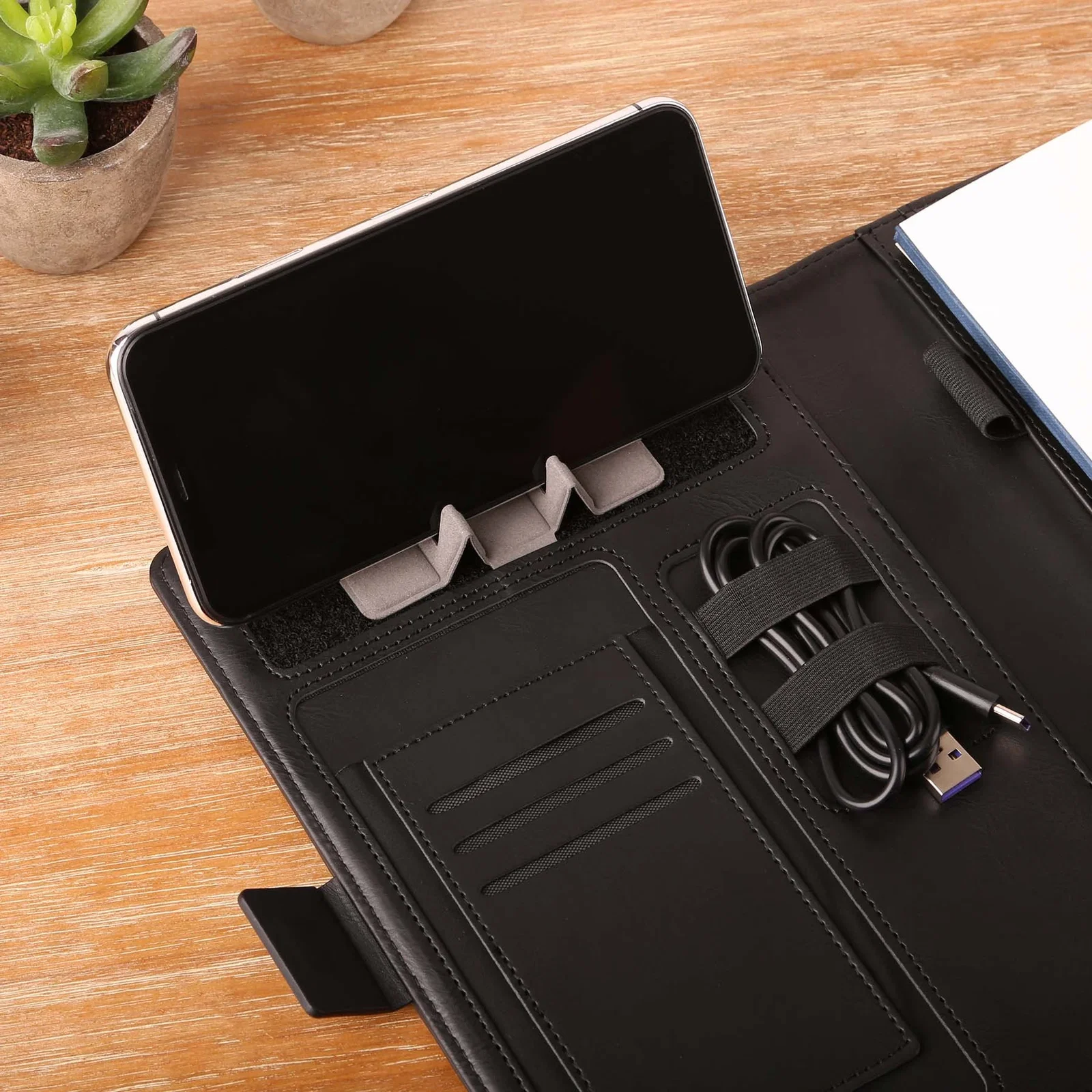 Jot-N-Jolt Charging Portfolio — view 5