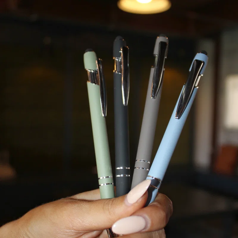 Full length shot of the slim writing instrument