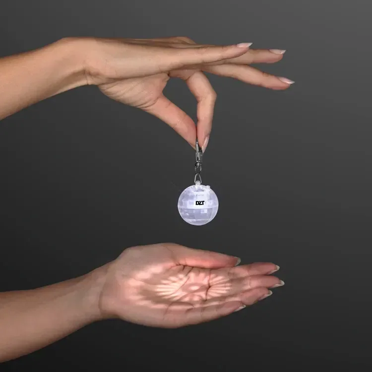 Light Projecting Pet Light and LED Keychain — view 4