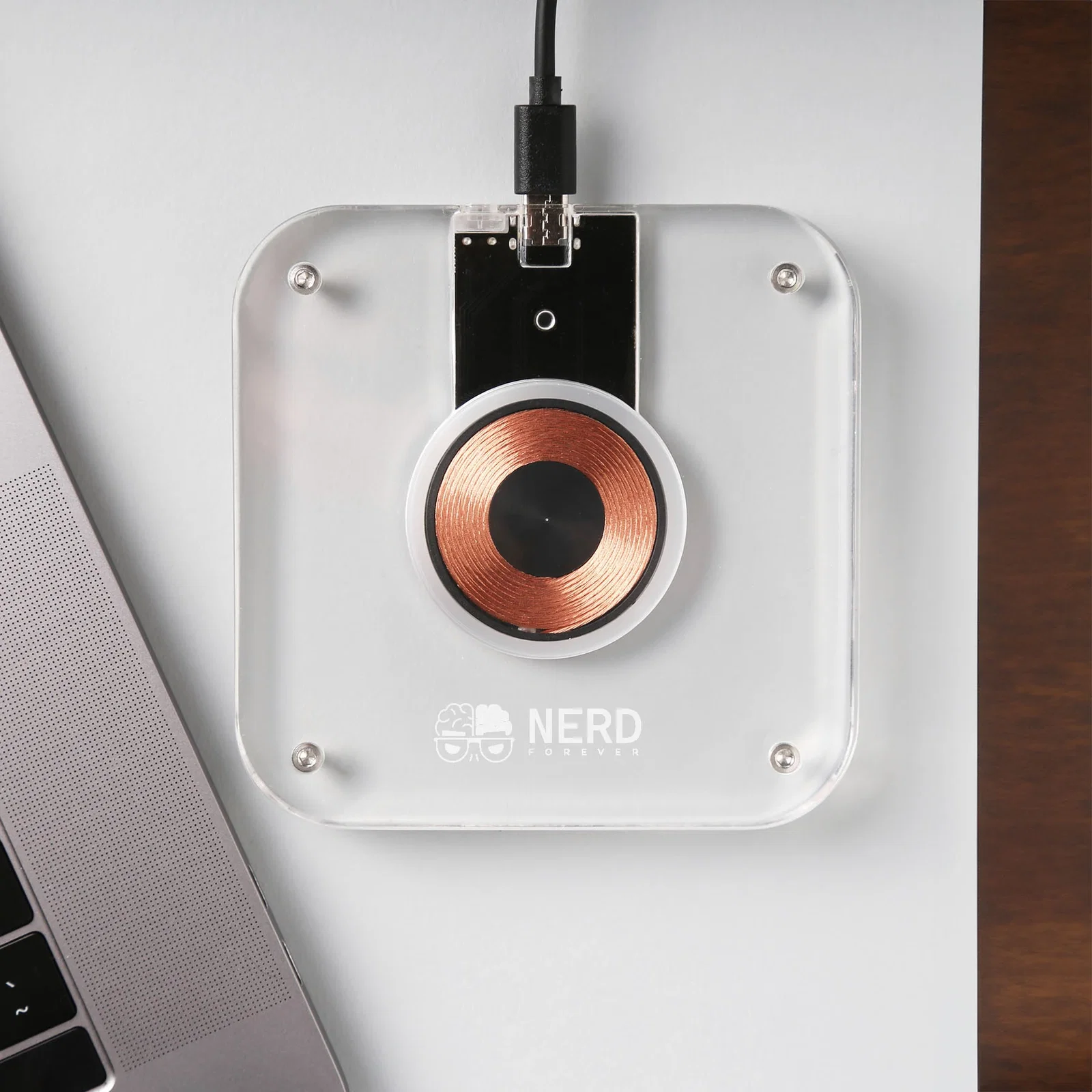 Lofi™ Acrylic Wireless Charger — view 8