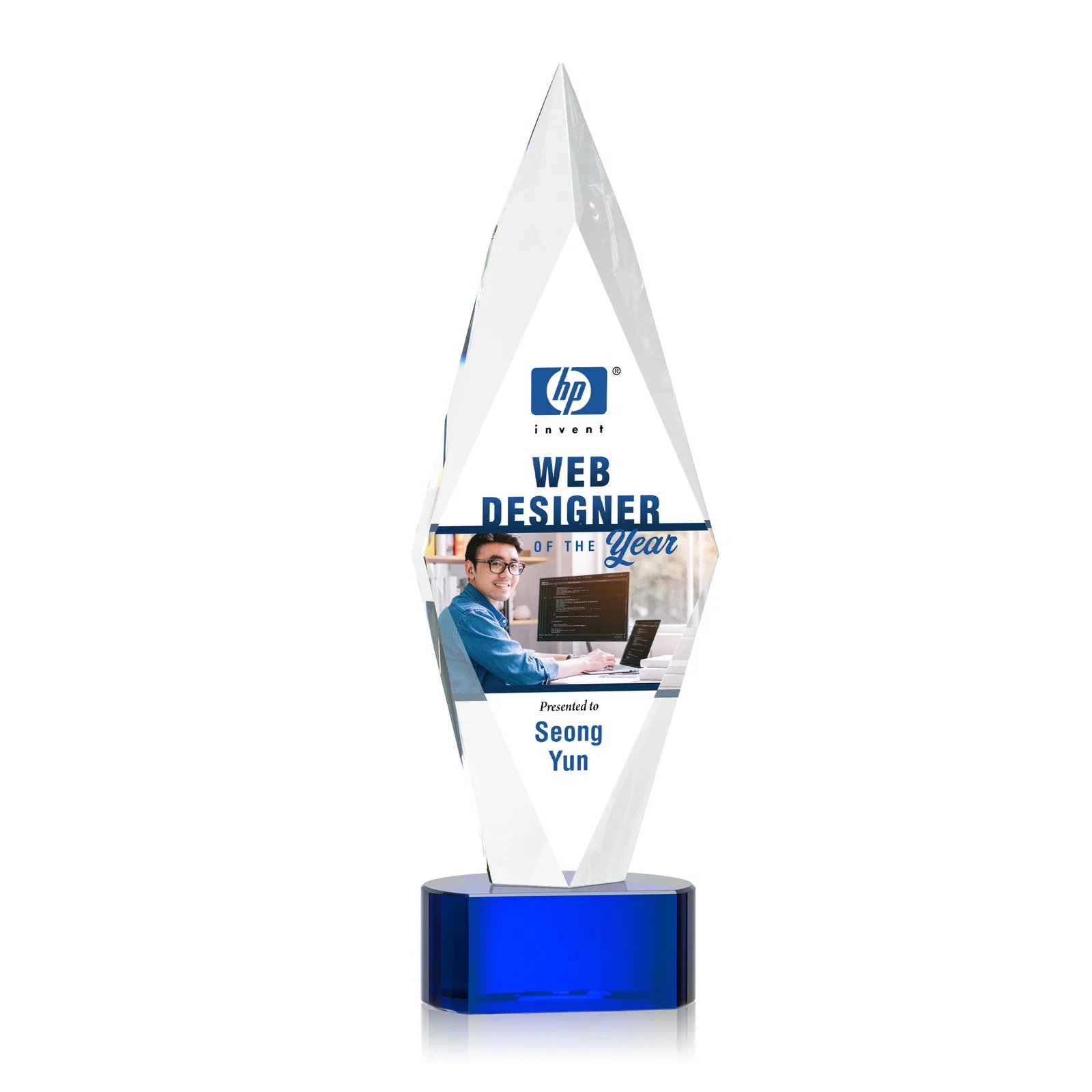 Promotional Beveled Arrowhead Optical Crystal Award on Paragon Base for graduation ceremonies