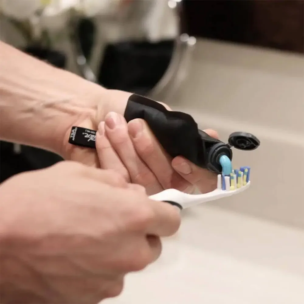 Matador FlatPak™ Toiletry Bottle — view 9