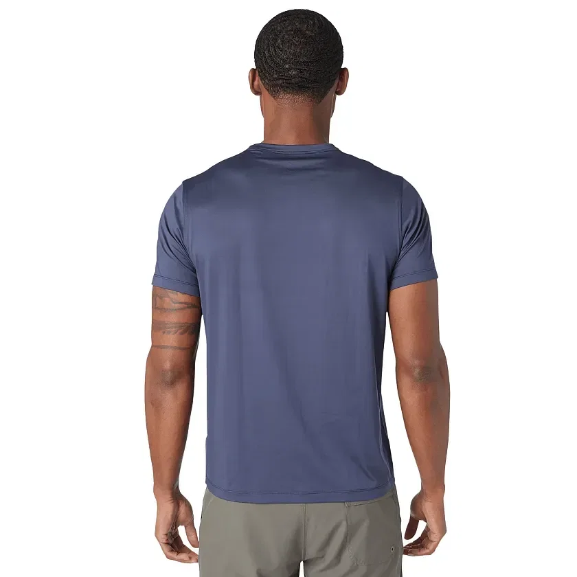 Men's Greatness Wins Core Tech Tee — view 4