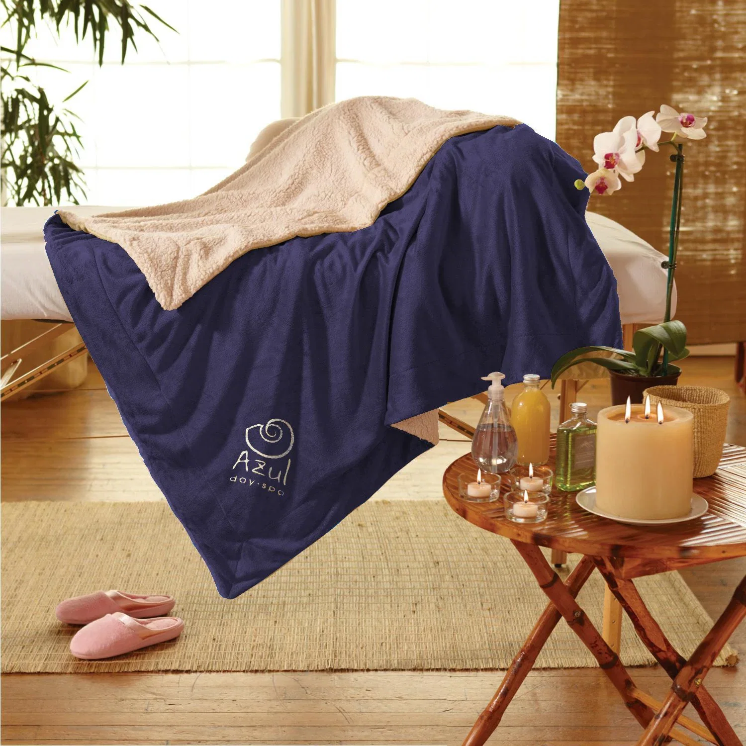 Micro Mink Sherpa Blanket — Navy Blue — view 2