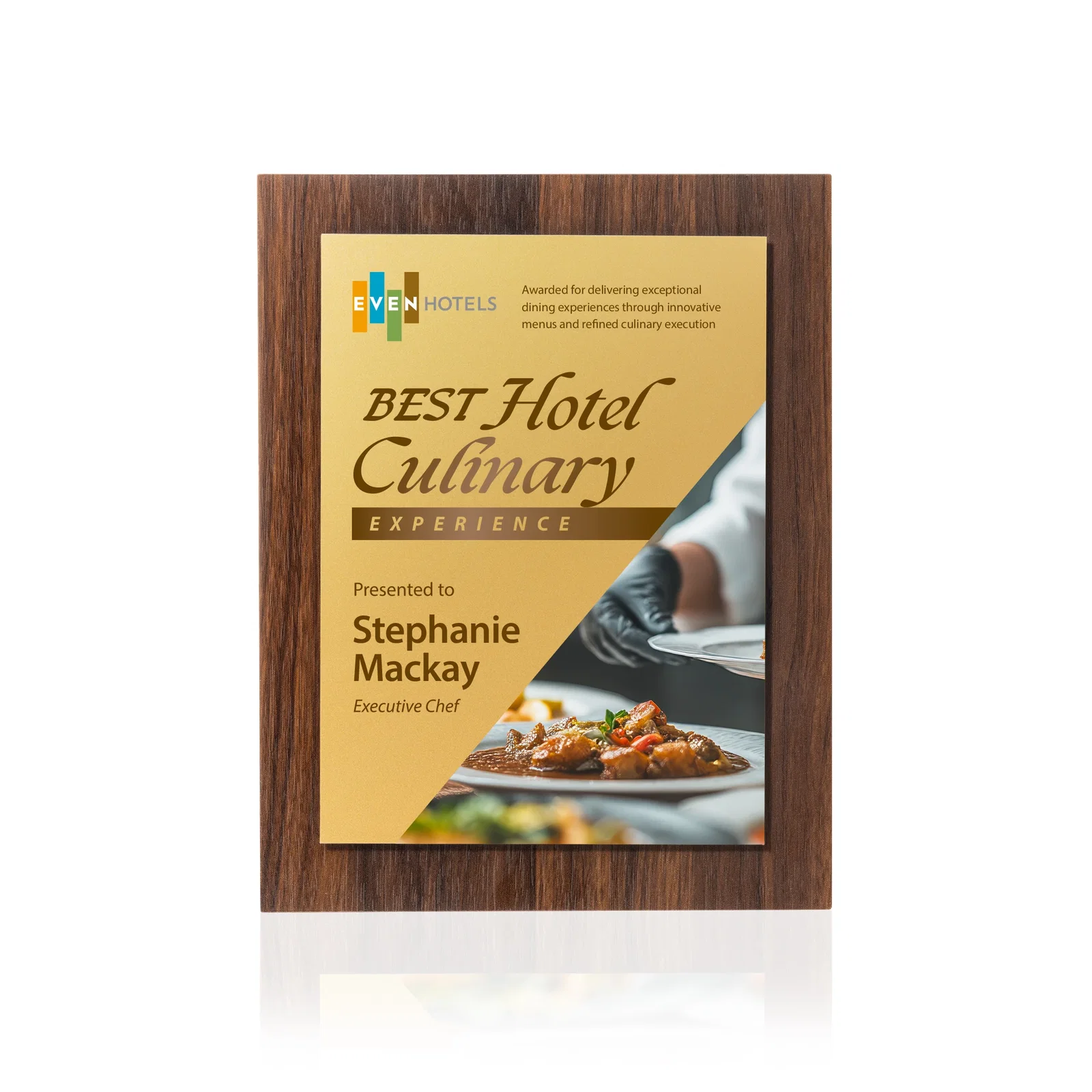 Personalized Walnut Wall Plaque With Gold Engraving Plate for corporate award ceremonies