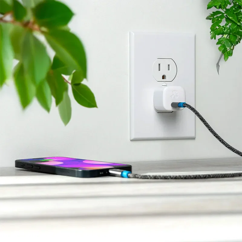 Nimble Wally Subnano 20W USB-C Wall Charger - White — view 9