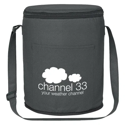 Round non-woven cooler bag with an insulated body and zip lid