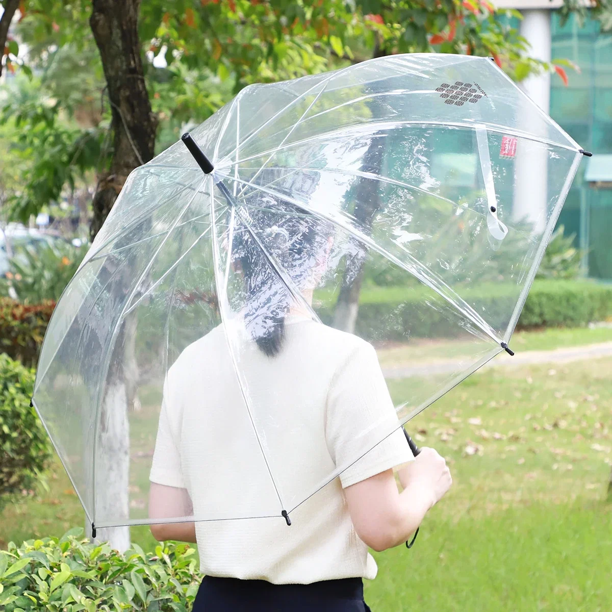 Close-up of the Panorama umbrella's auto-open push-button mechanism