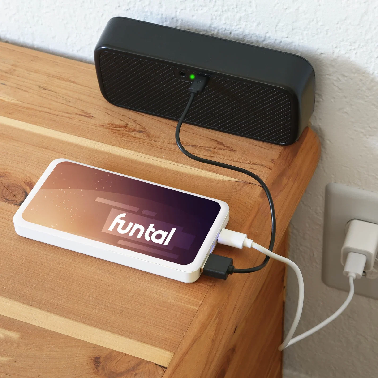 Power Play 10K Power Bank — view 3