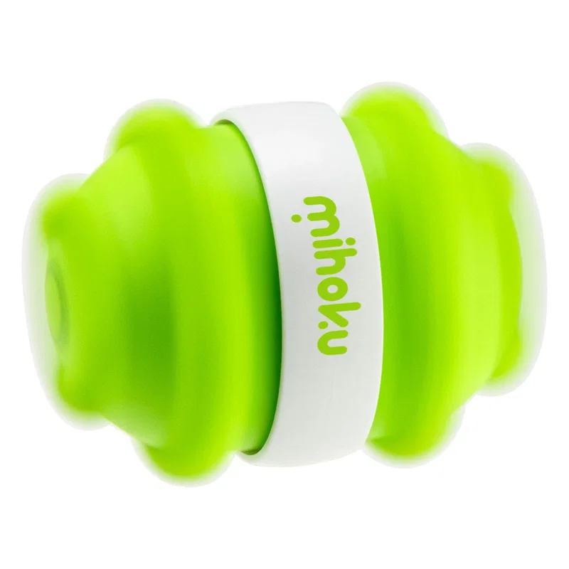 Push Pop and Spinner Ball with the spinner in motion, in-use shot