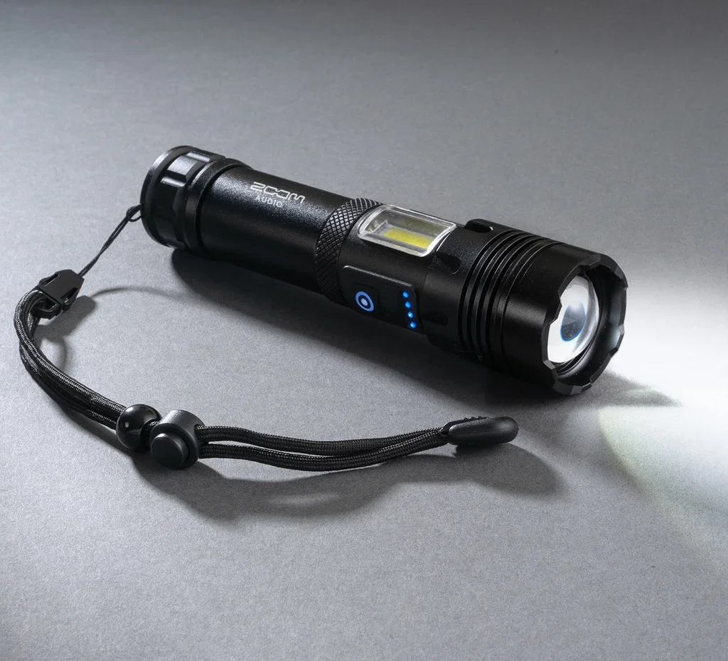 Rechargeable 15 Watt Multifunction Flashlight — Black — view 2