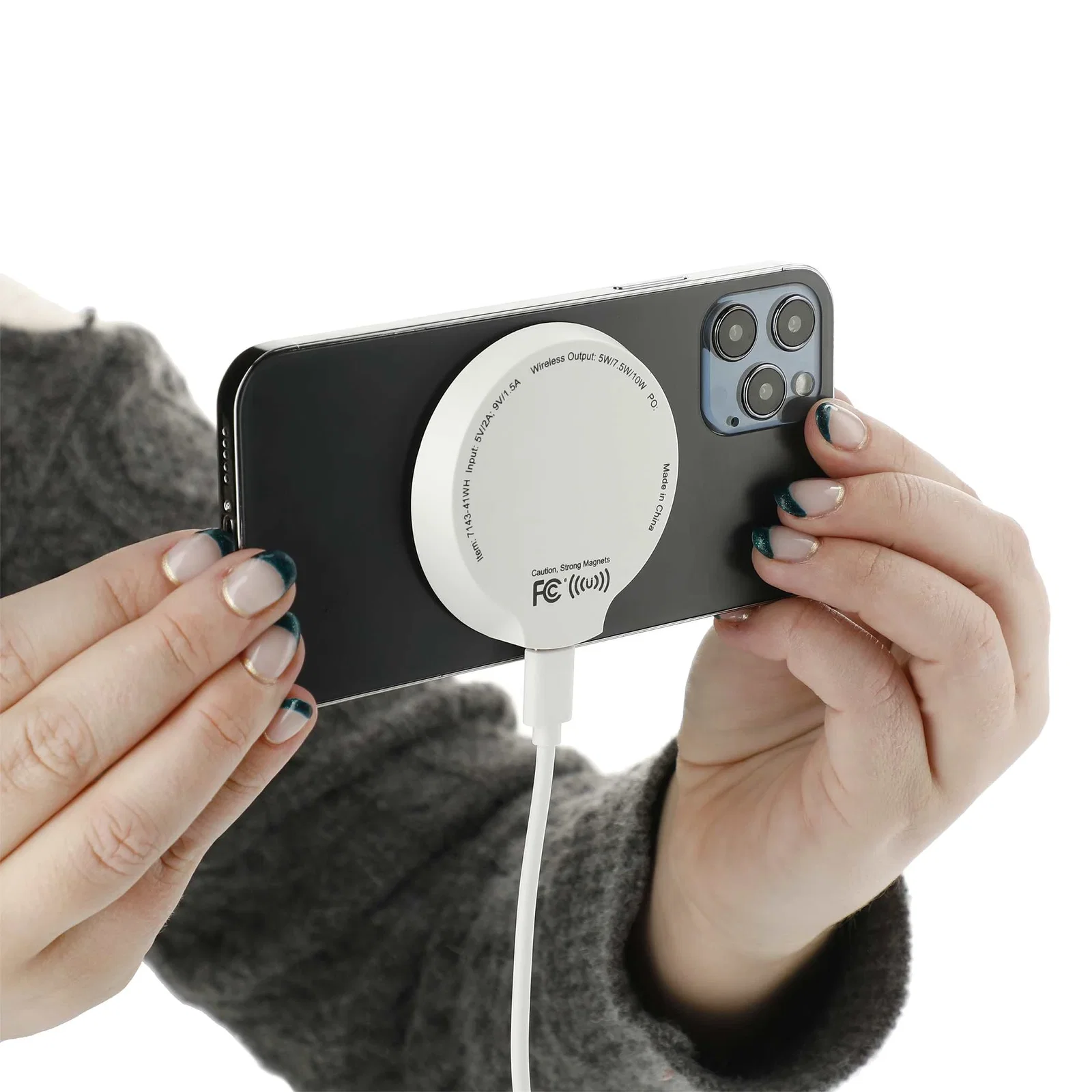 Custom MagClick™ Wireless Charging Pad - Recycled ABS — view 10