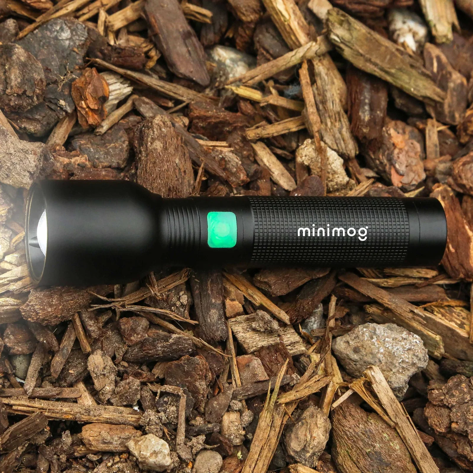 reNew Extreme Rechargeable Zoom Flashlight — view 2