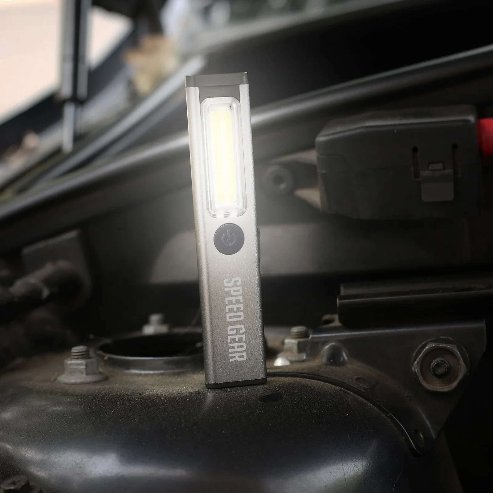 reNew Slender Rechargeable Cob Light — view 2