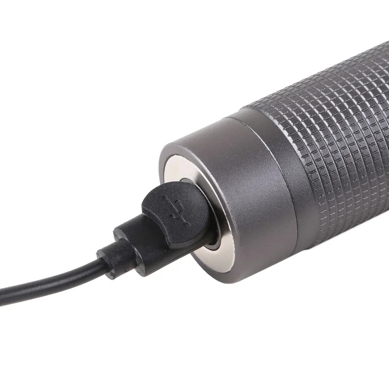 reNew Zoom Rechargeable Flashlight With Case — view 7