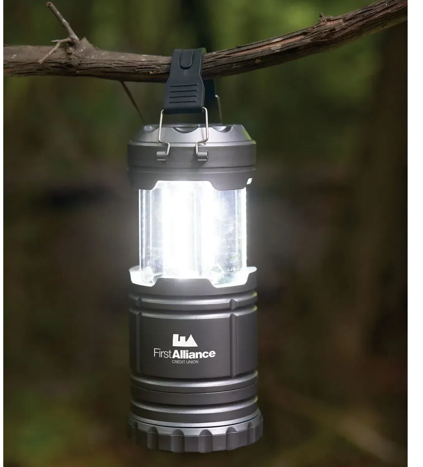 Retractable Flashlight and Lantern — view 3