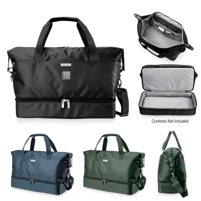 Weekender duffel bag with a drop bottom compartment, seen from the front