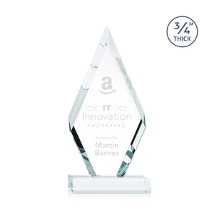 Starfire Crystal Diamond Award on a Front-Mitered Base