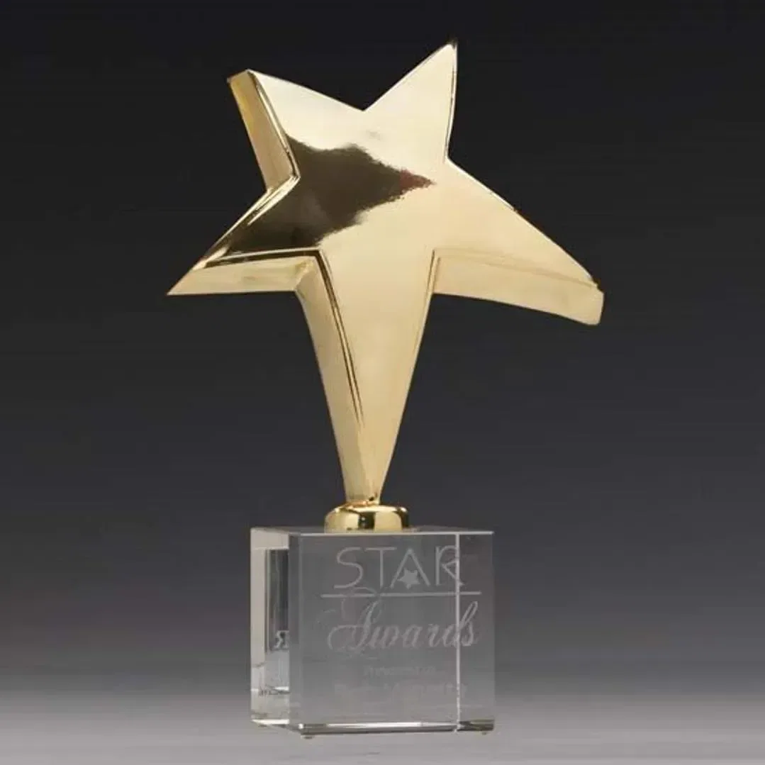 Branded Logo Star Award - Crystal Base for Corporate Recognition — view 4