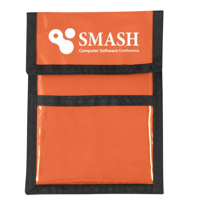 Top opening of the wallet with the strap hanging free