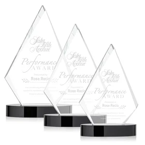 Starfire Crystal Diamond Award on Round Base