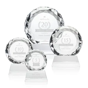 Optical Crystal Diamond Award, Gem-Cut Facets on a Tall Base