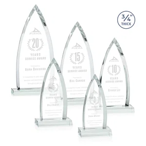Starfire Crystal Arrowhead Award with Second Etch on Mitered Base