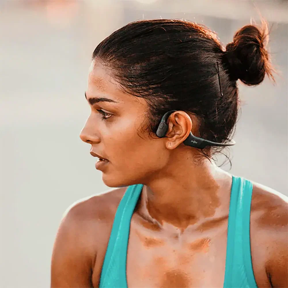 Shokz OpenRun Bone Conduction Open-Ear Endurance Headphones — view 11