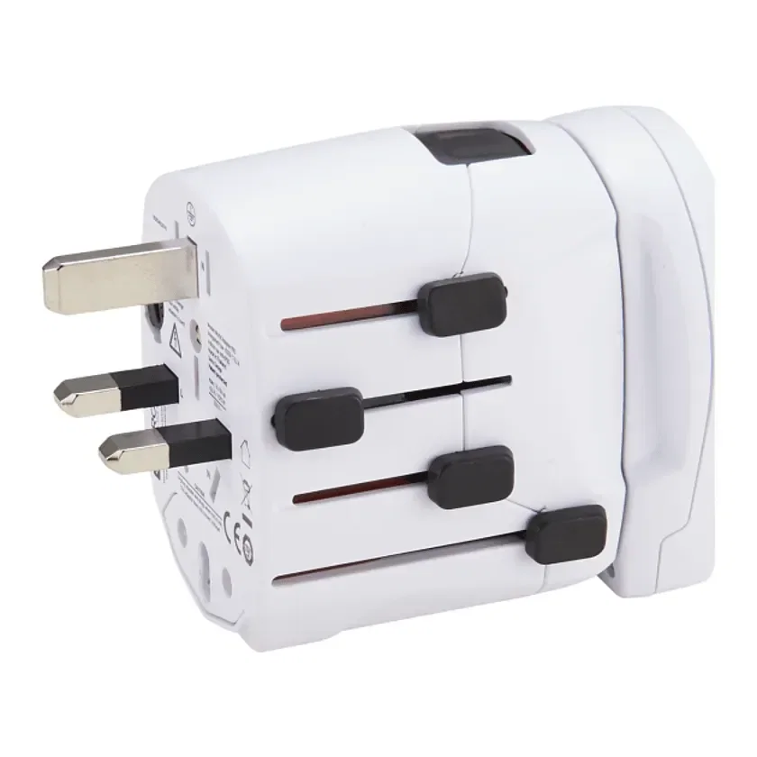 Branded SKROSS World Pro Travel Adapter & USB Charger — view 23