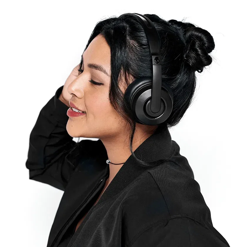 Skullcandy Cassette Collapsible Bluetooth Headphones, 22 Hours being worn