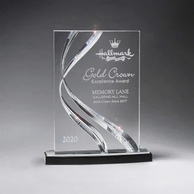 Clear award offered in three sizes for recognition programs