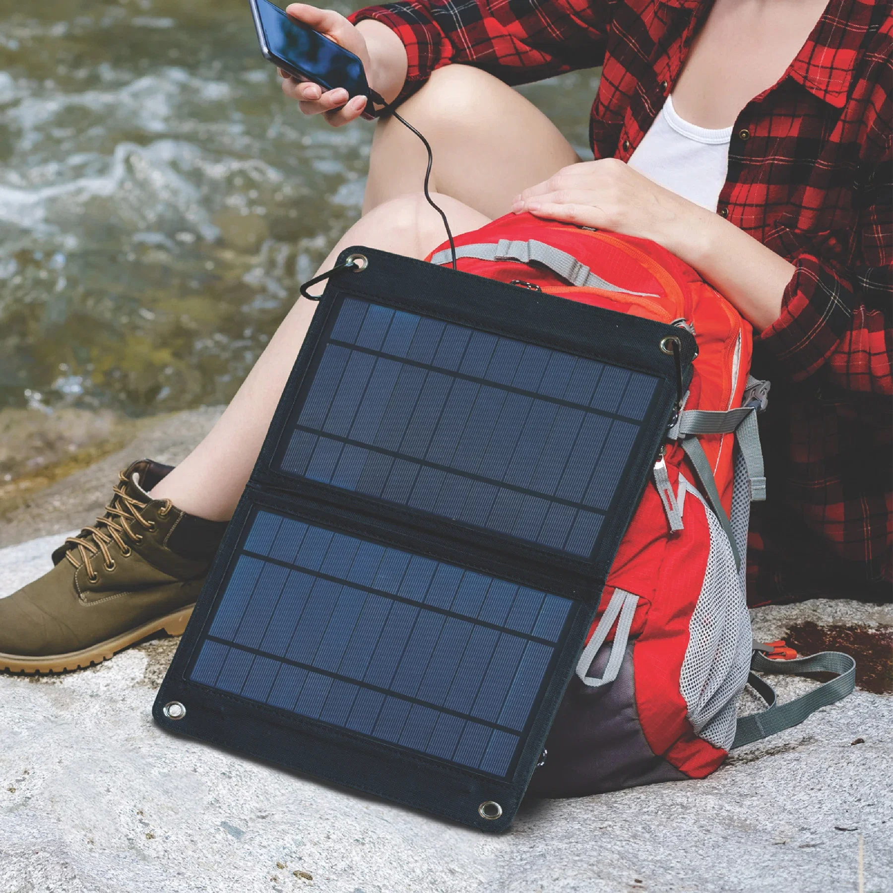 SORIN™ 2A SOLAR PANEL in use